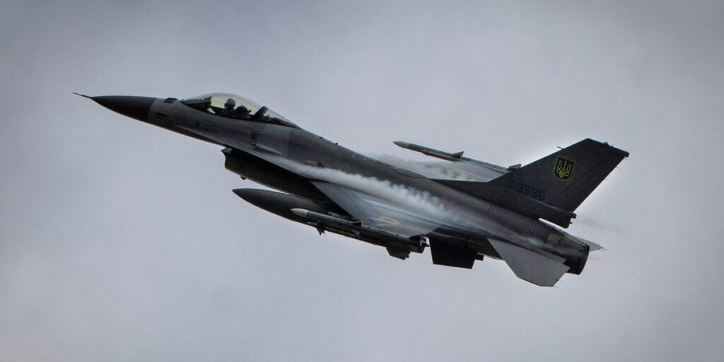 Western arms embargo on Ukraine makes its F-16s ineffective, military experts say